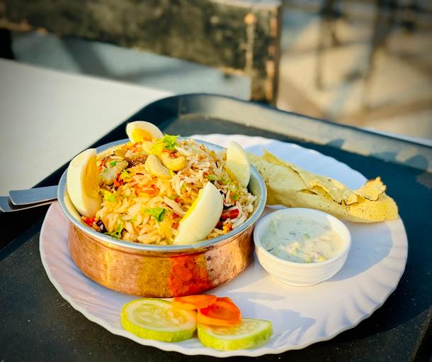 Hotel Mountain Mirror