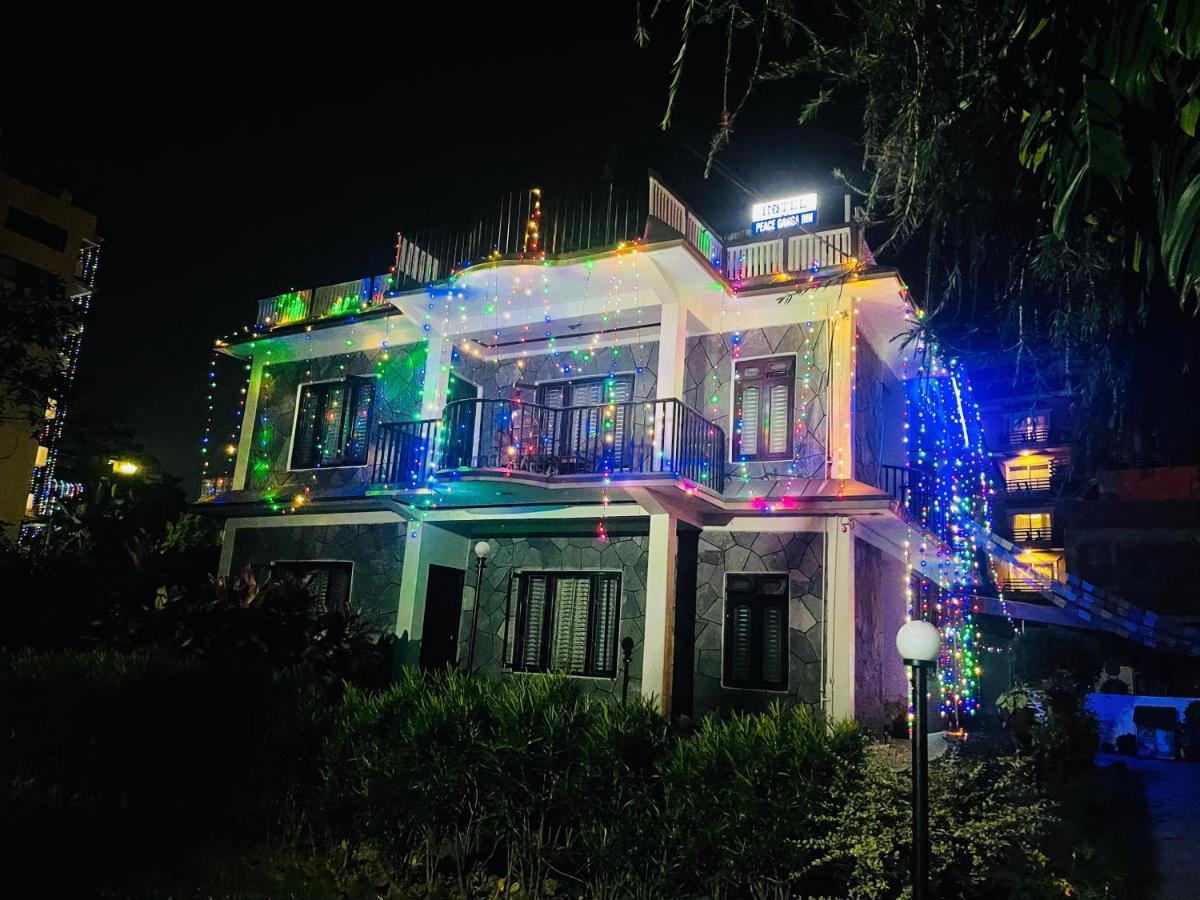 Hotel Peace Ganga Inn