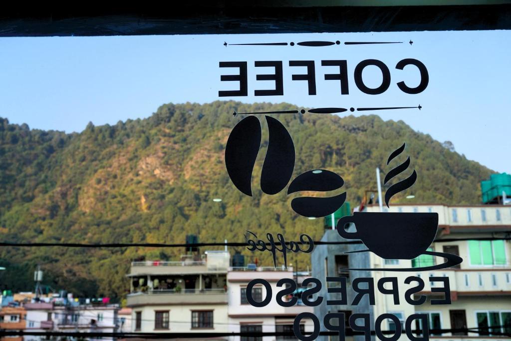 Mount Star Cafe and Homestay