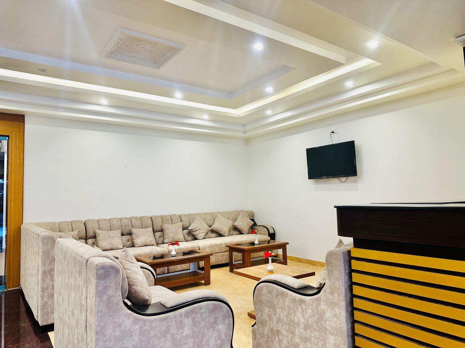 Hotel Ultra International