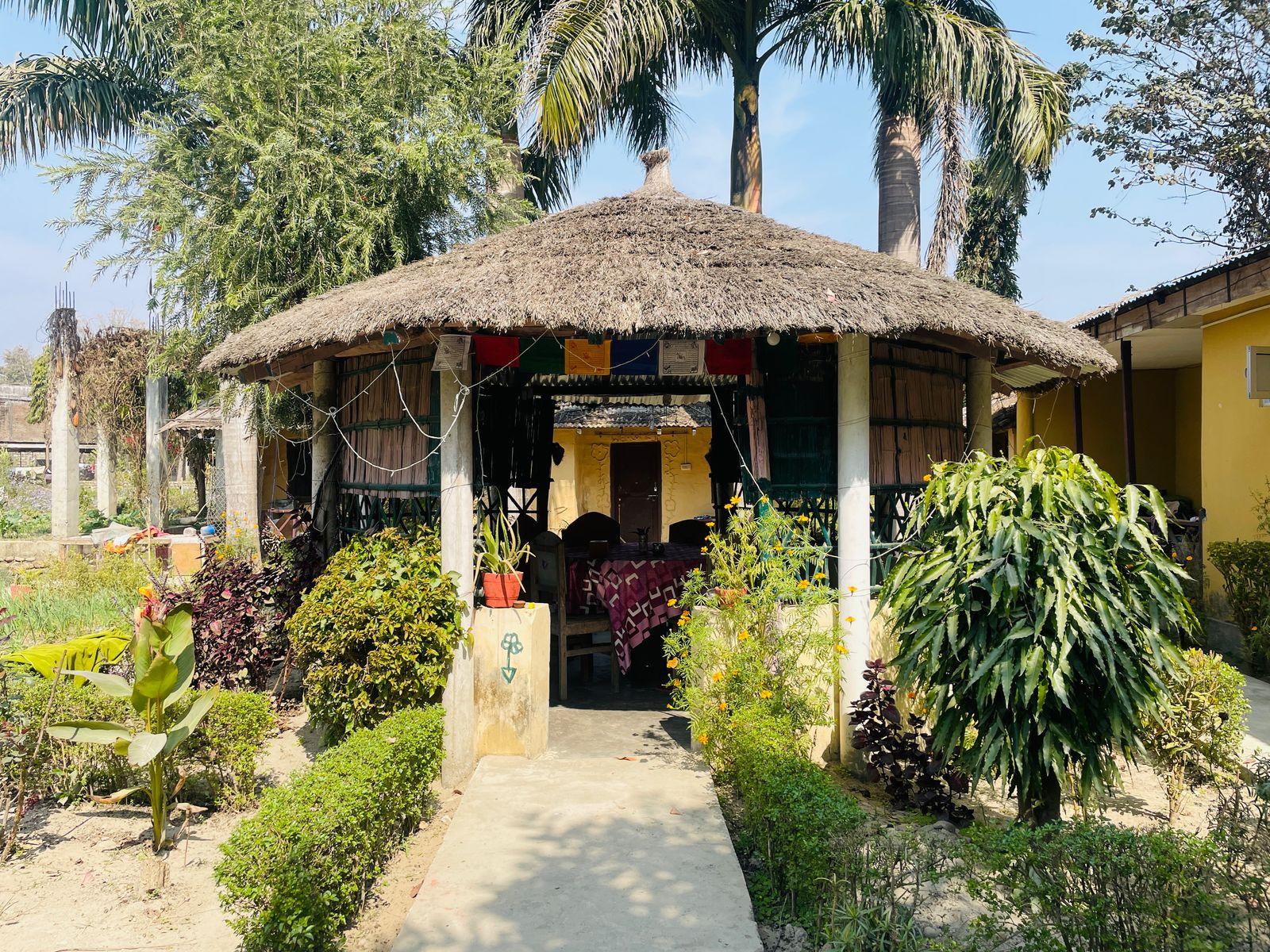 Bardia Kingfisher Resort