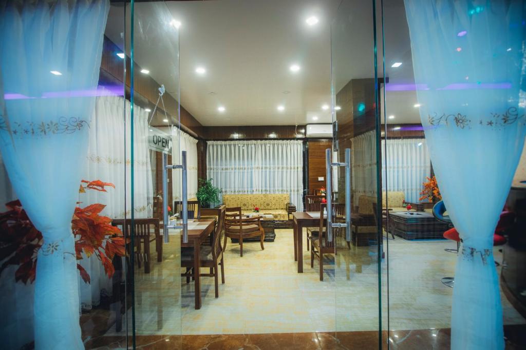 Hotel Prakash