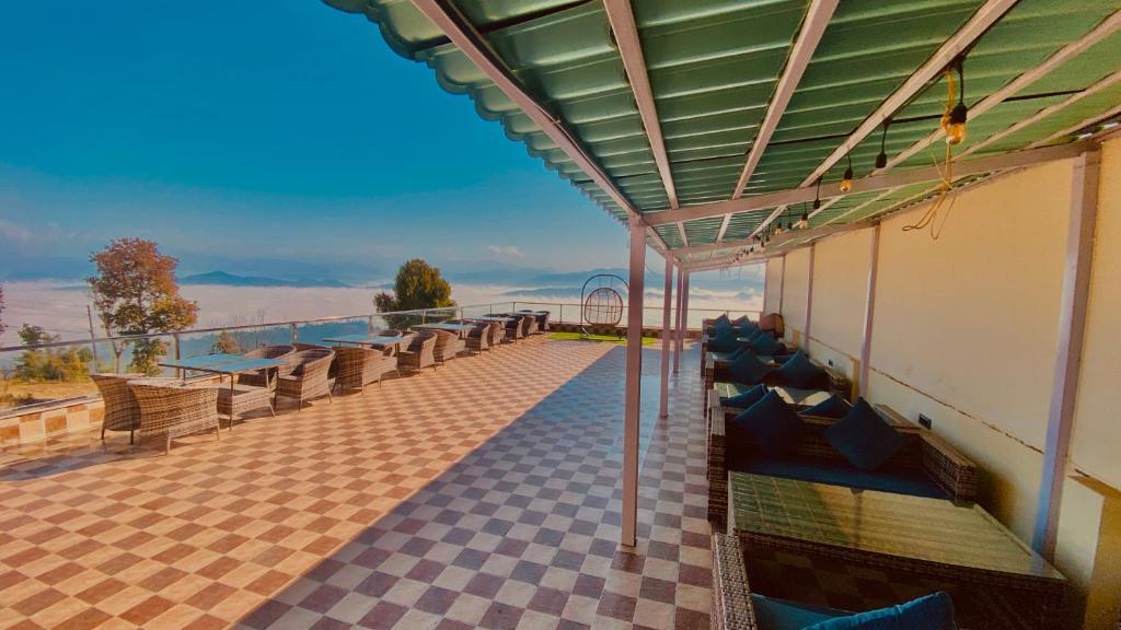 Hotel Himalayan Sunrise