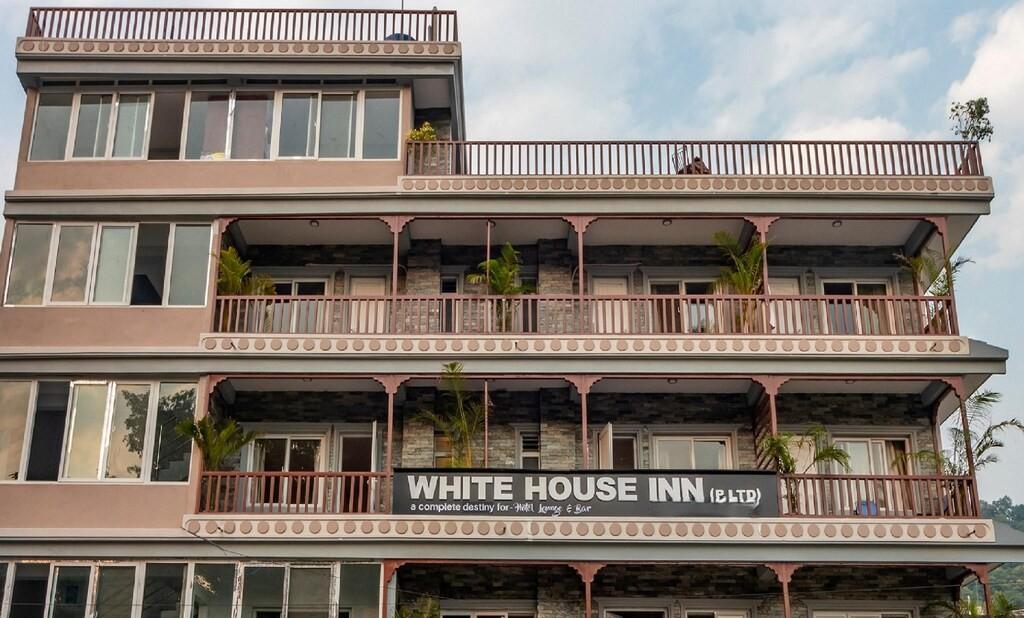 White House Inn