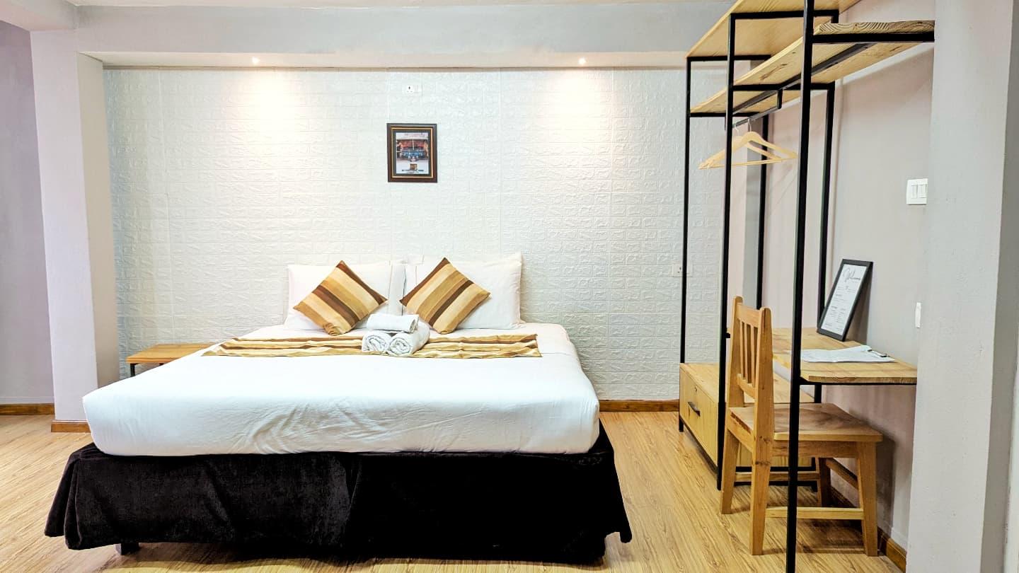 Nyadha House Bed & Breakfast