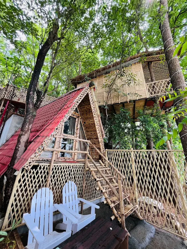 The Smokey Kitchen & Farm Resort