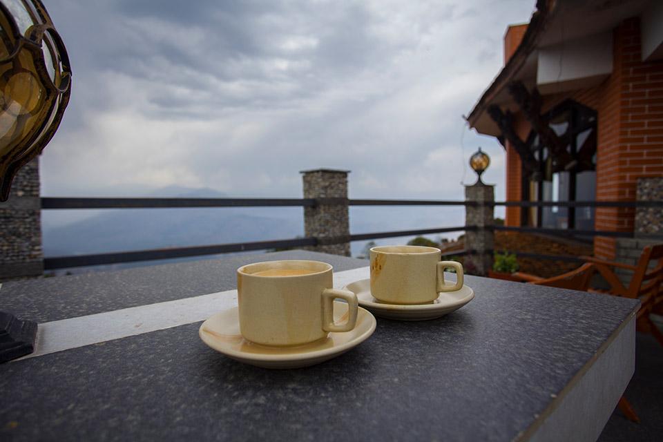 Peaceful Cottage and Cafe Du Mont