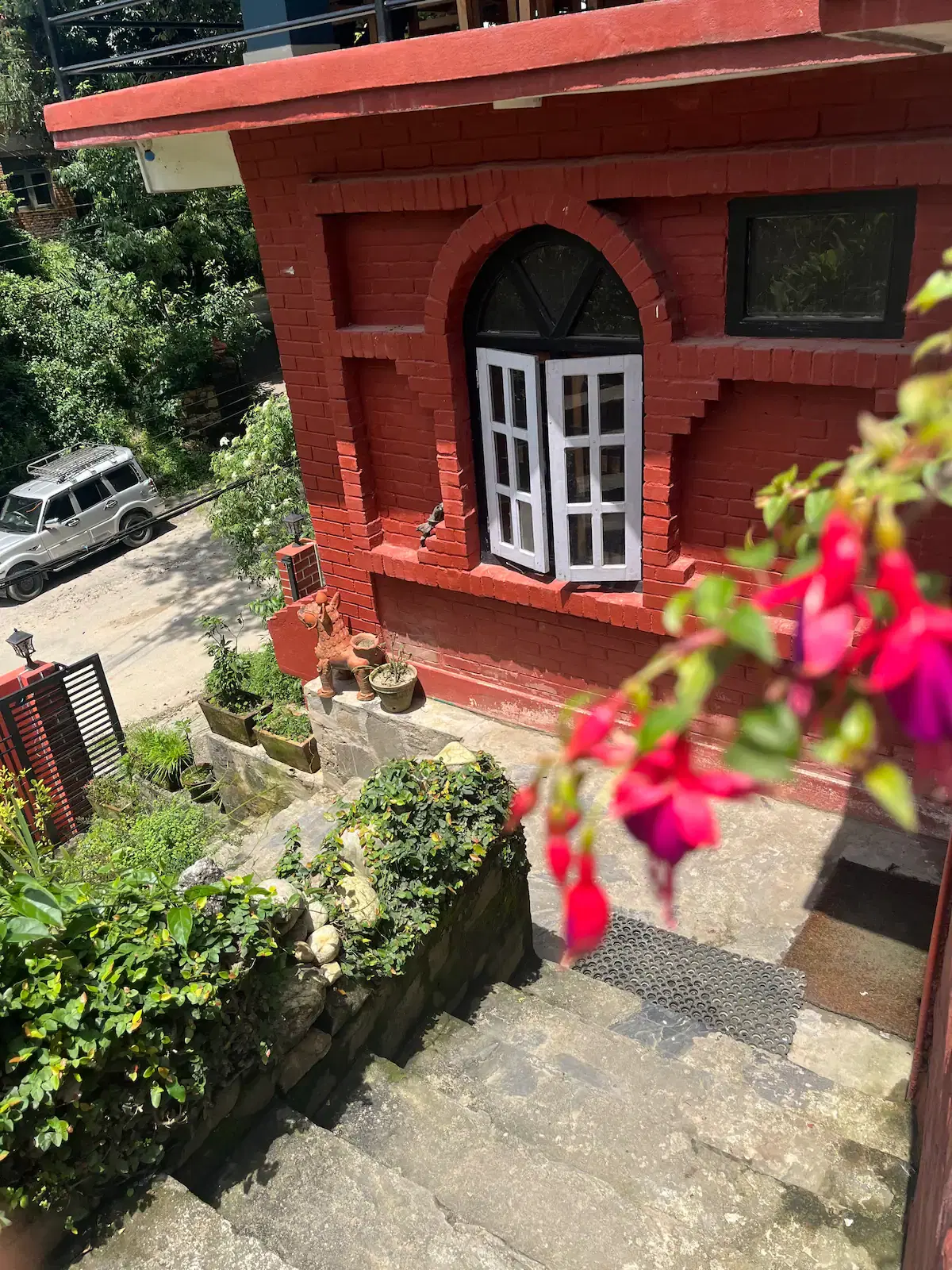 Innate Pension Guest House and Cafe