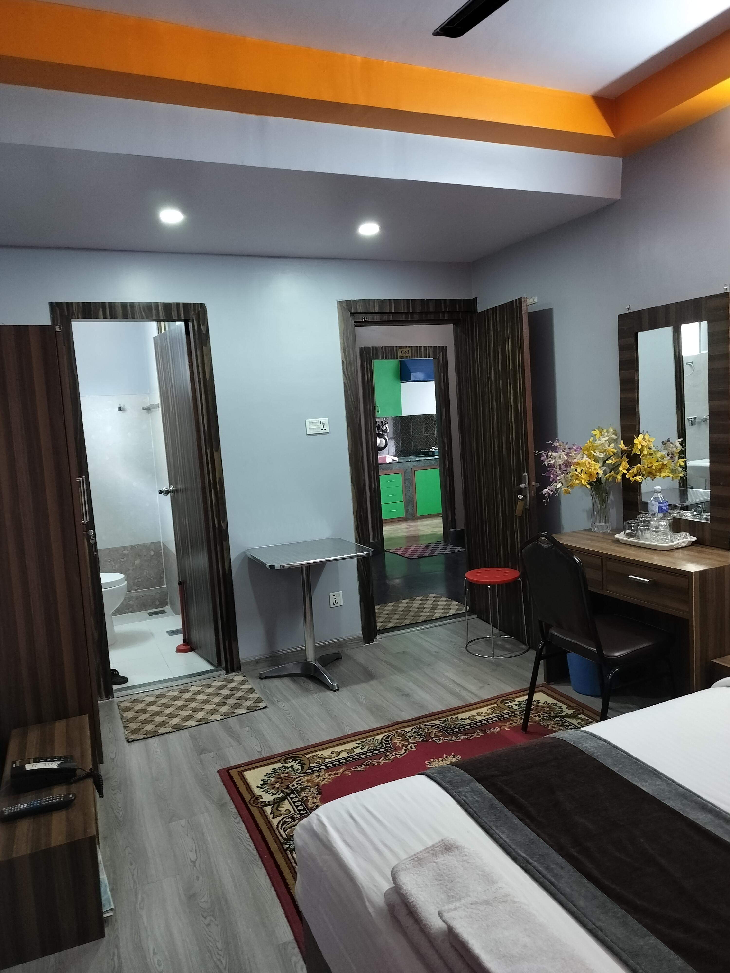 Three Brothers Apartment and Hotel