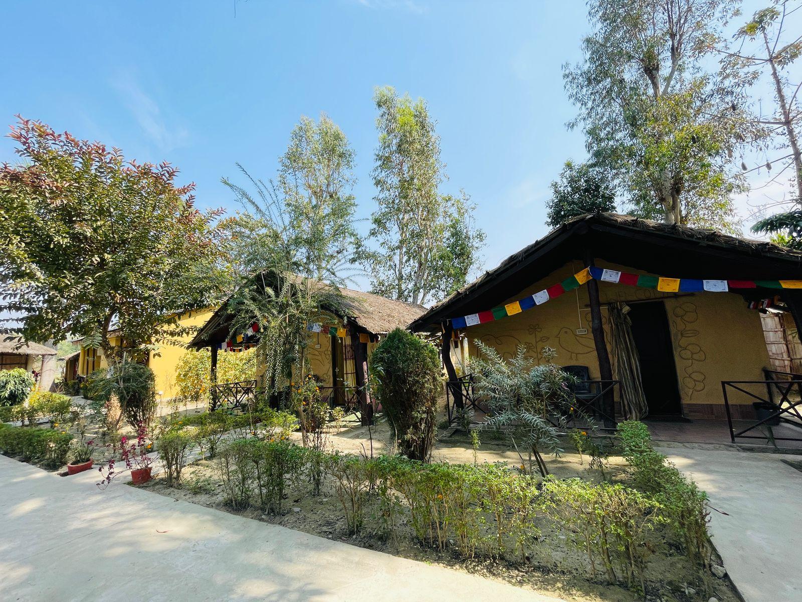 Bardia Kingfisher Resort