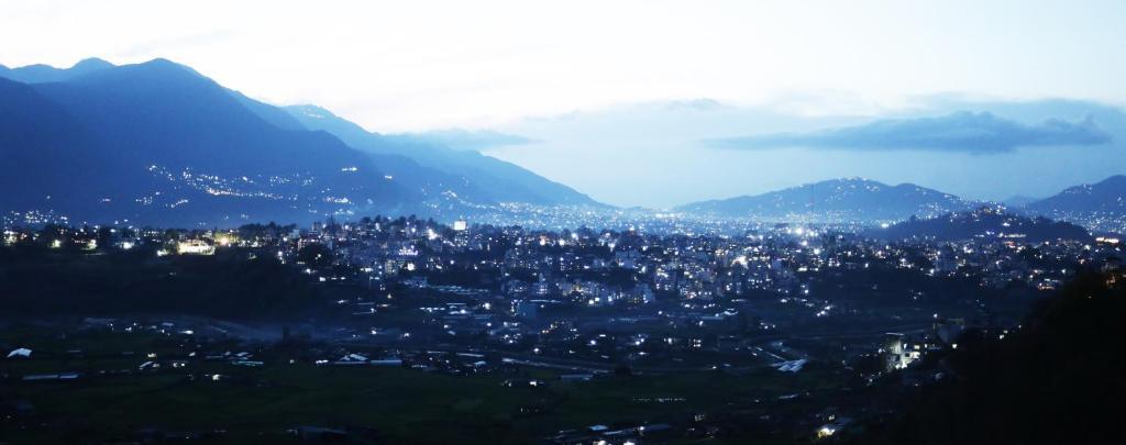 Kaji Chen, The Tourist Accommodation