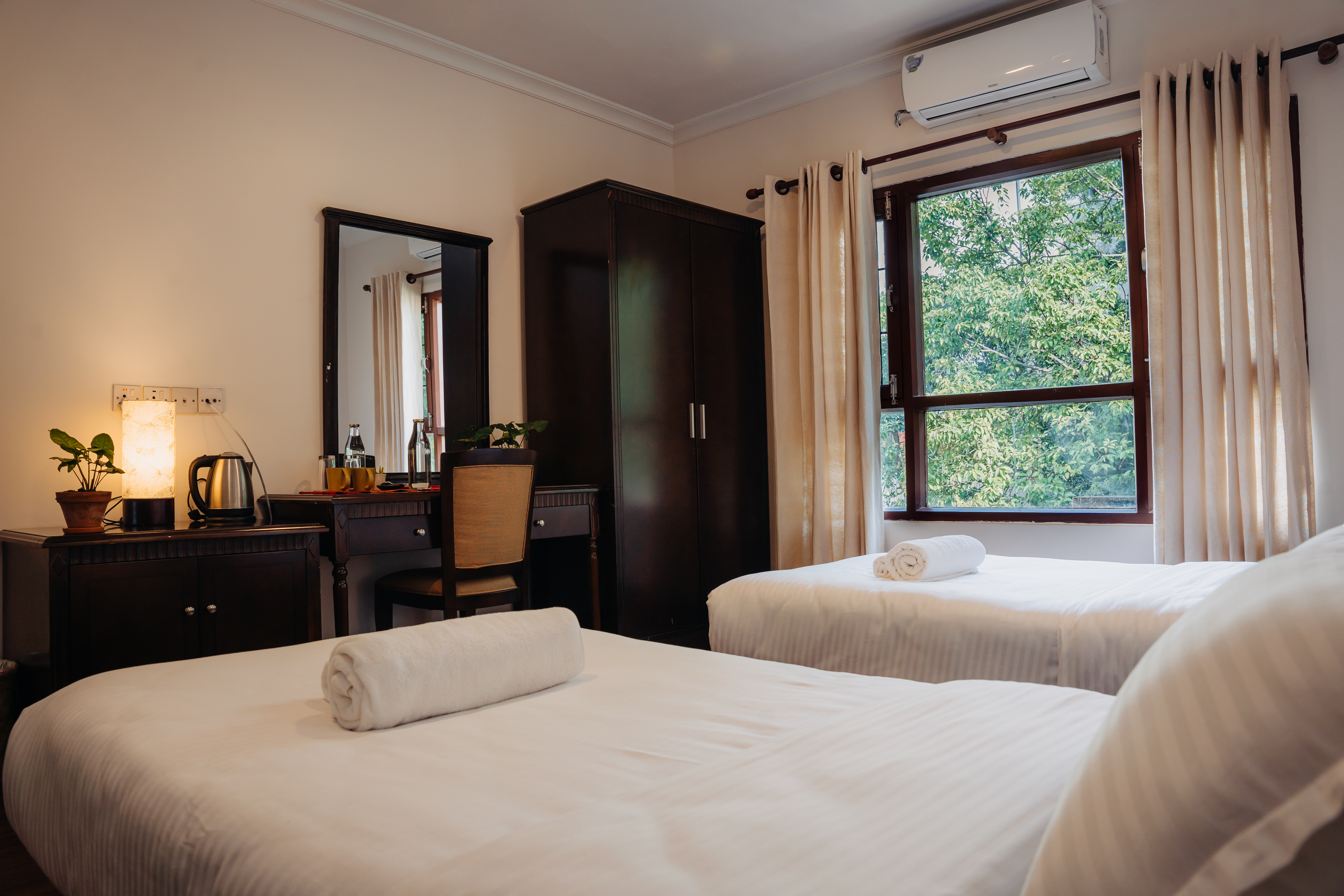 The Yellow House Bed & Breakfast