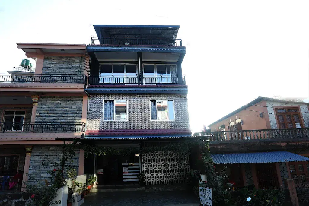 Hotel Rupa Begnas Lake Inn