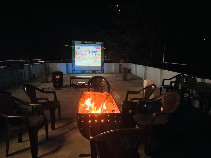 Hotel Mountain Mirror