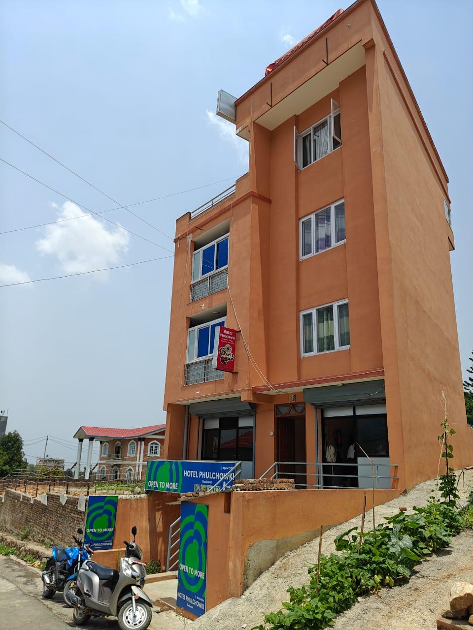 Hotel Phulchowki