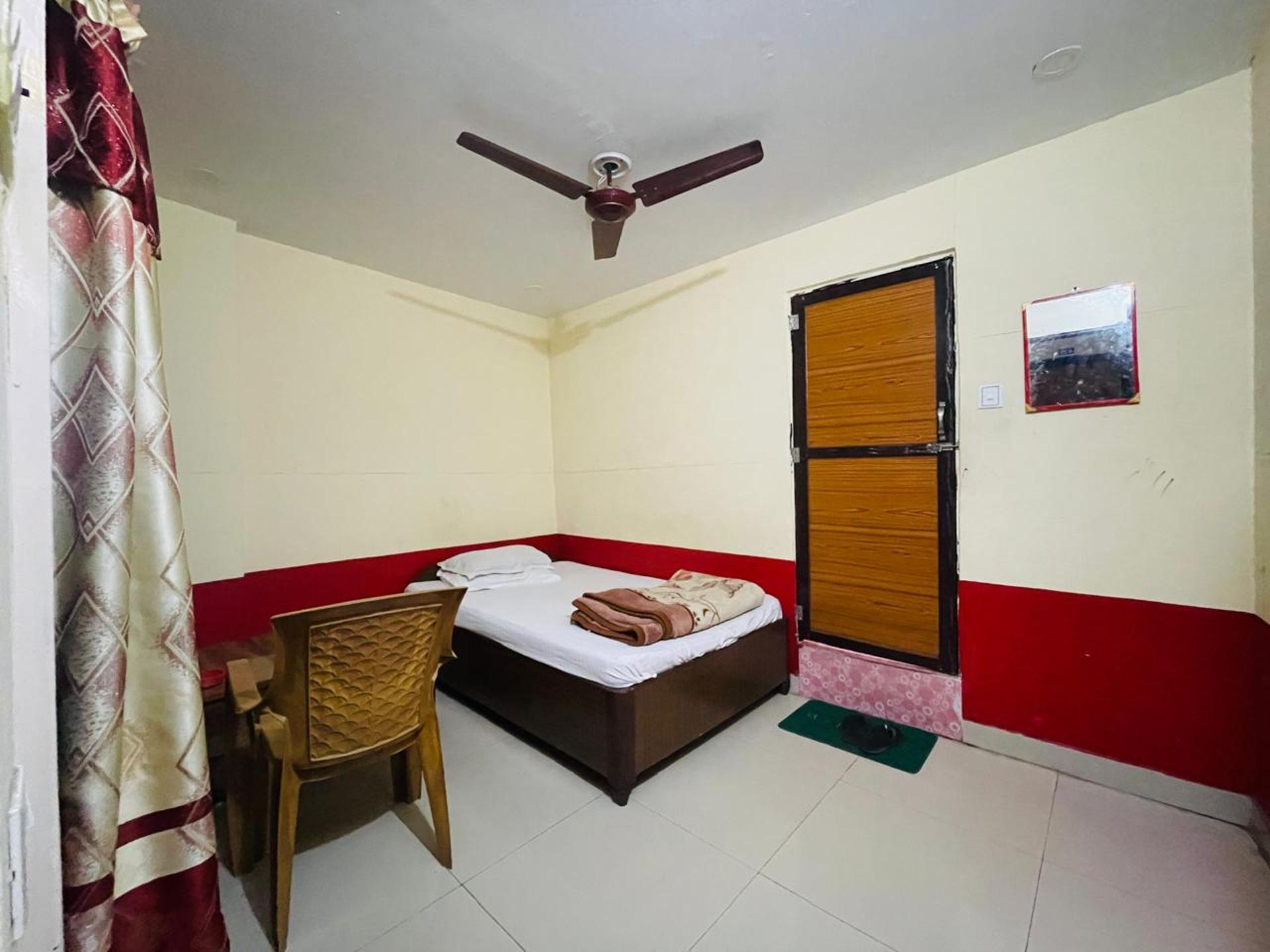Couple Room