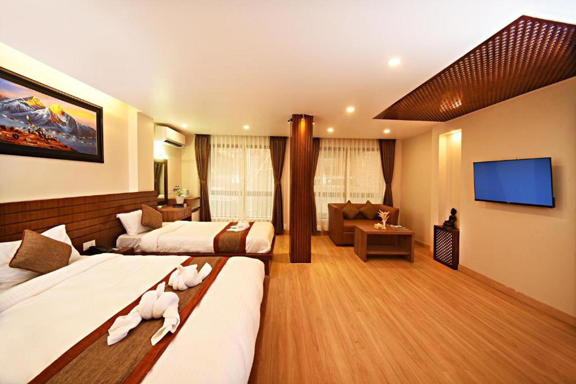 Deluxe Family Room