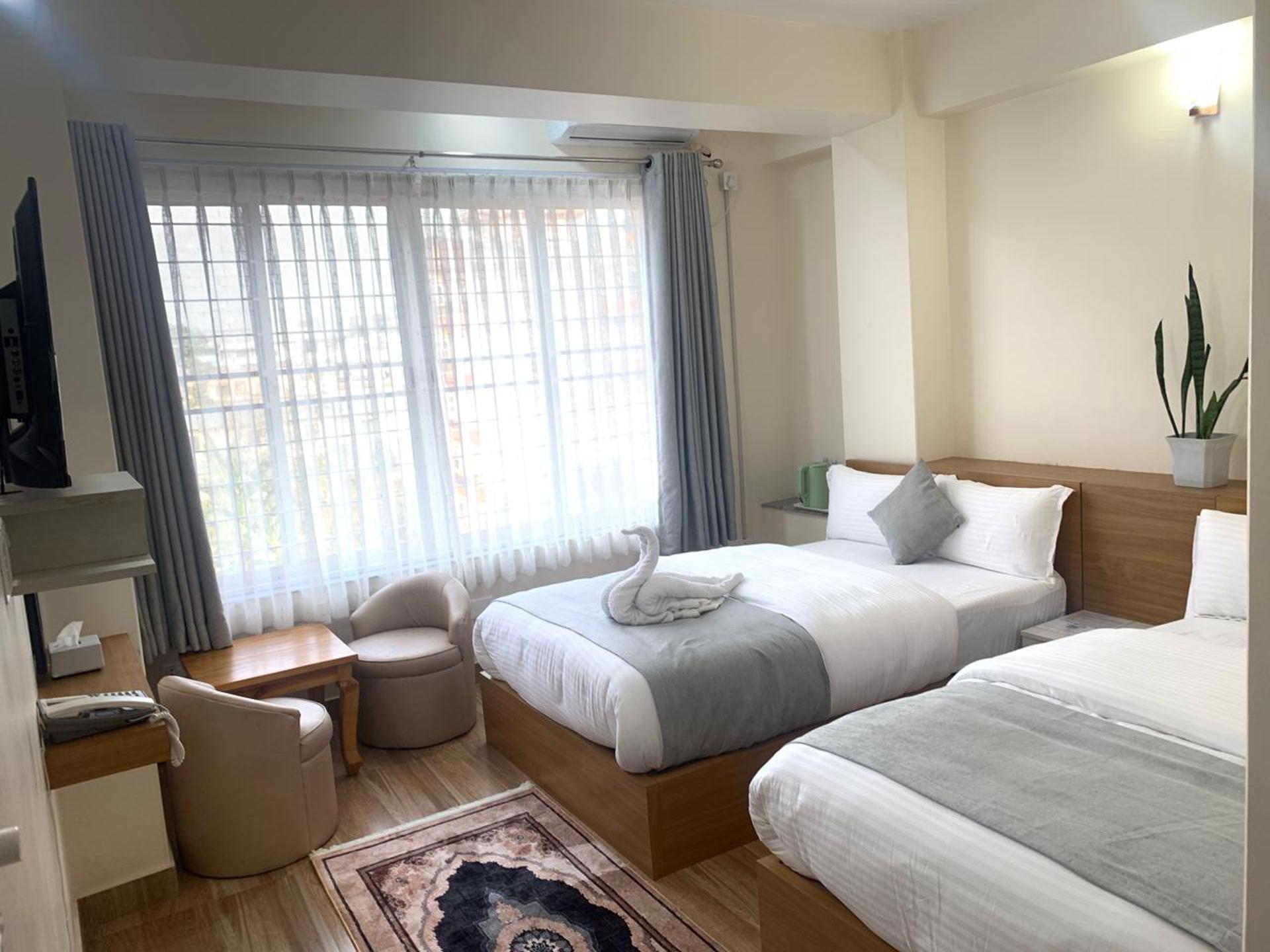 Deluxe Room with Mountain View