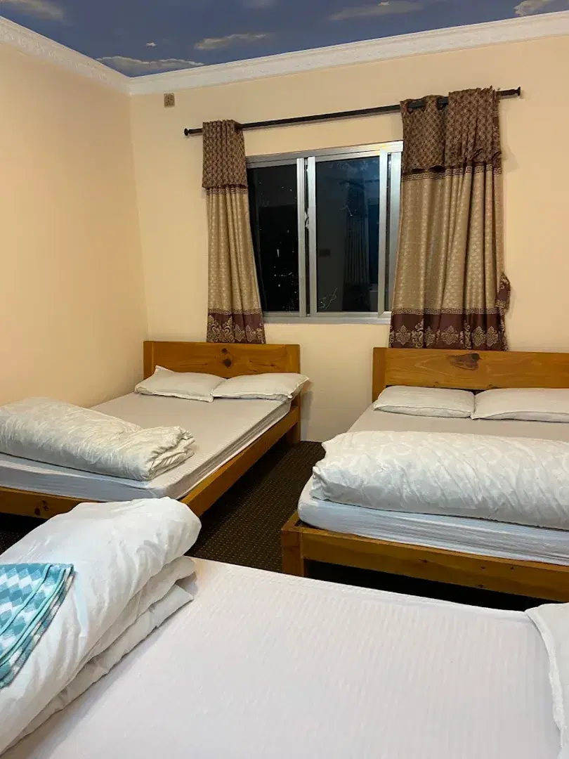 Group Room - Non Attached