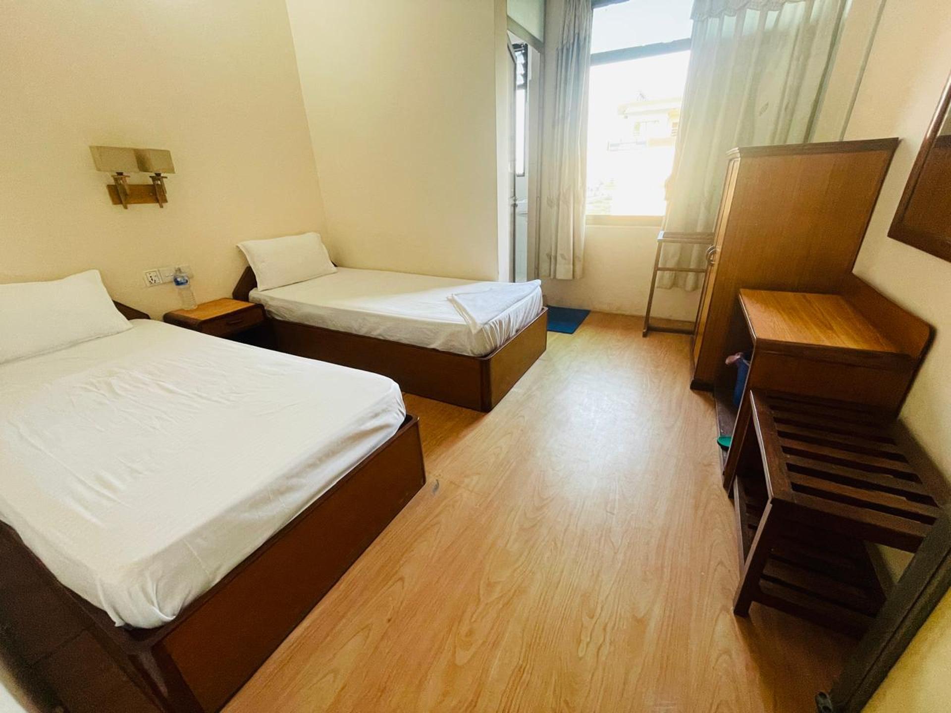 Non Ac Double Bed