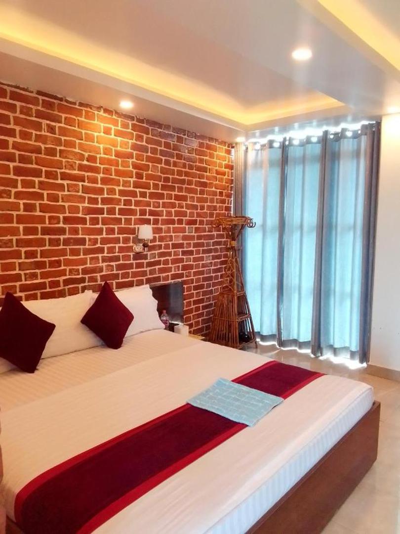 Couple Bed