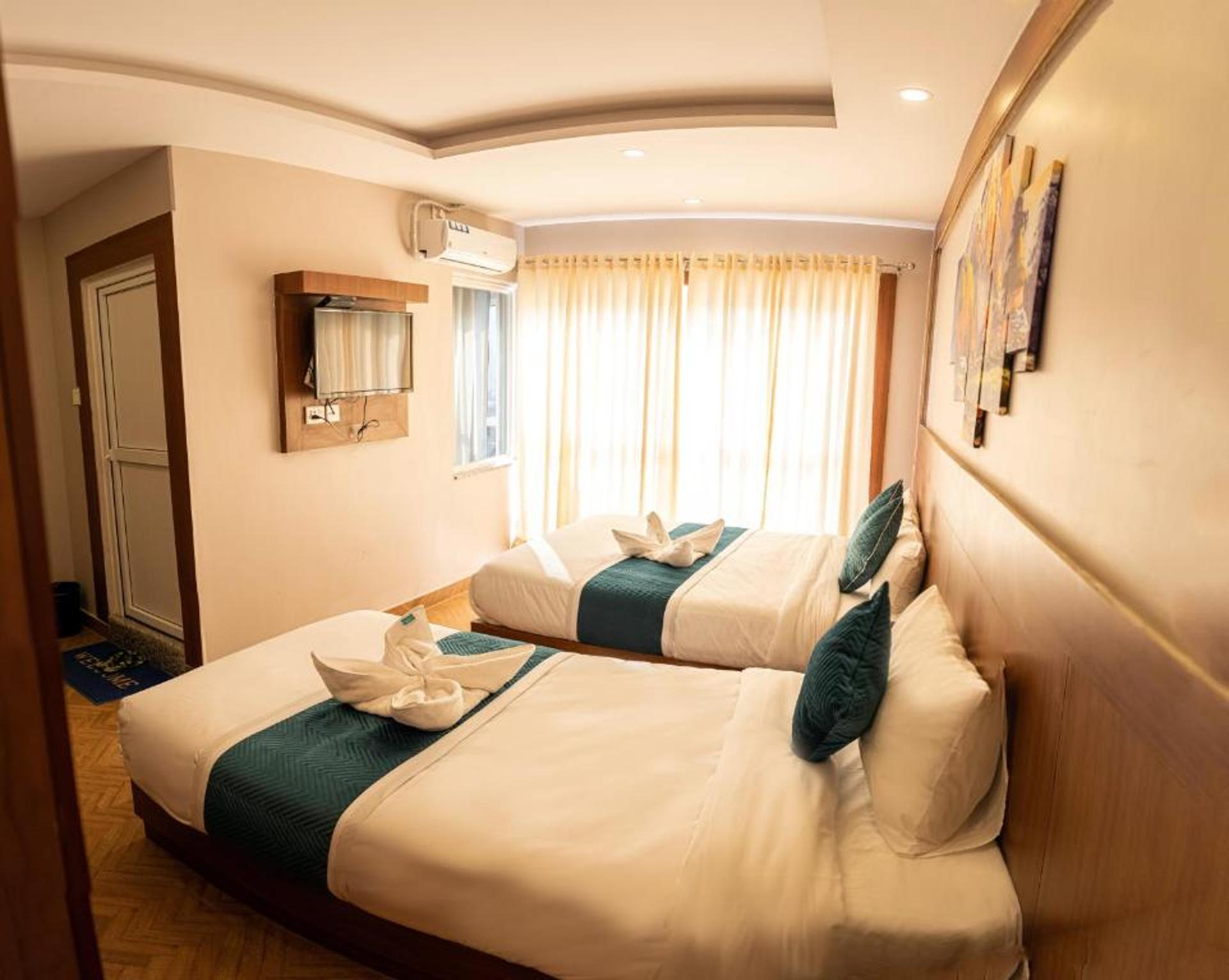 Deluxe Twin Room