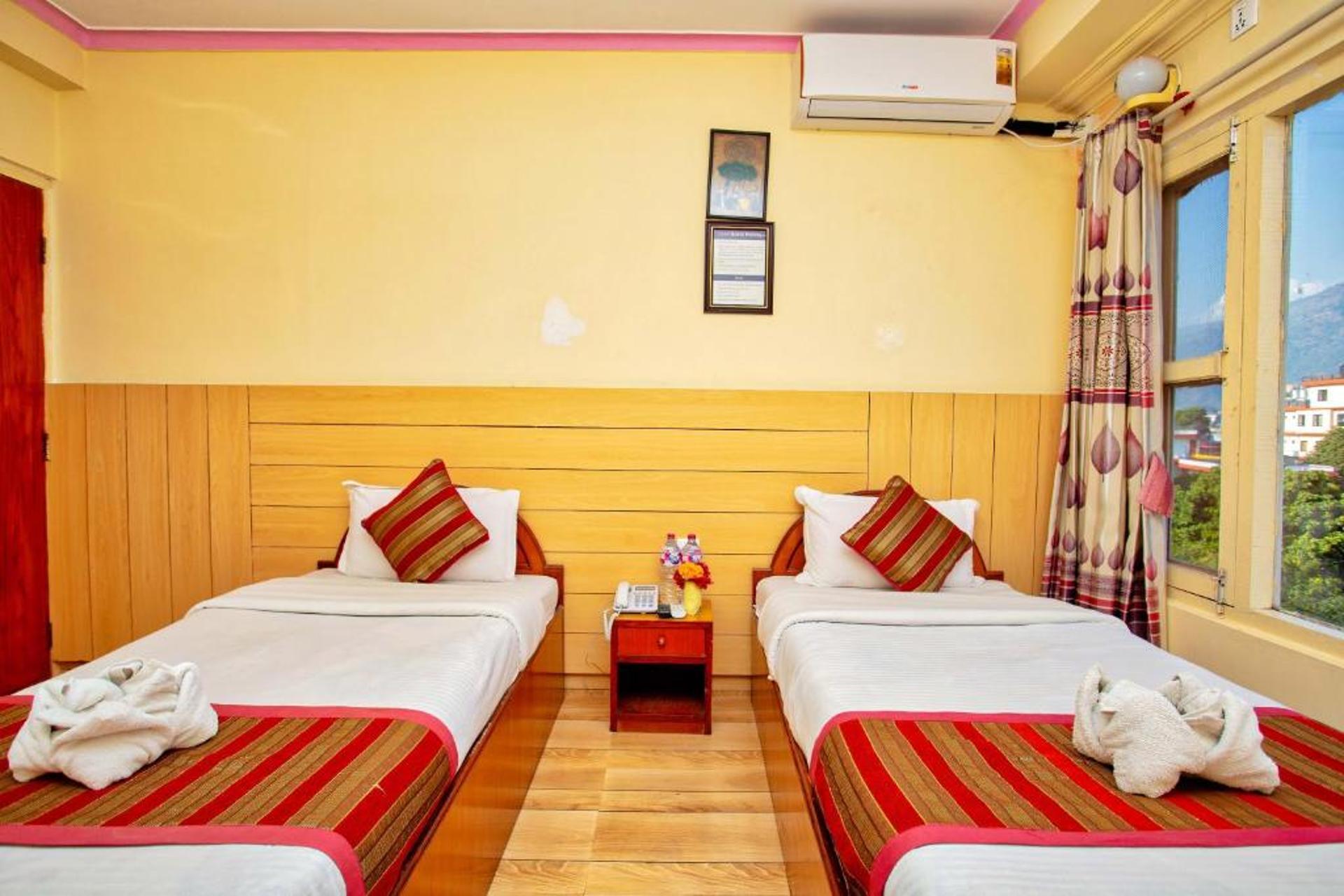 Deluxe Twin Room