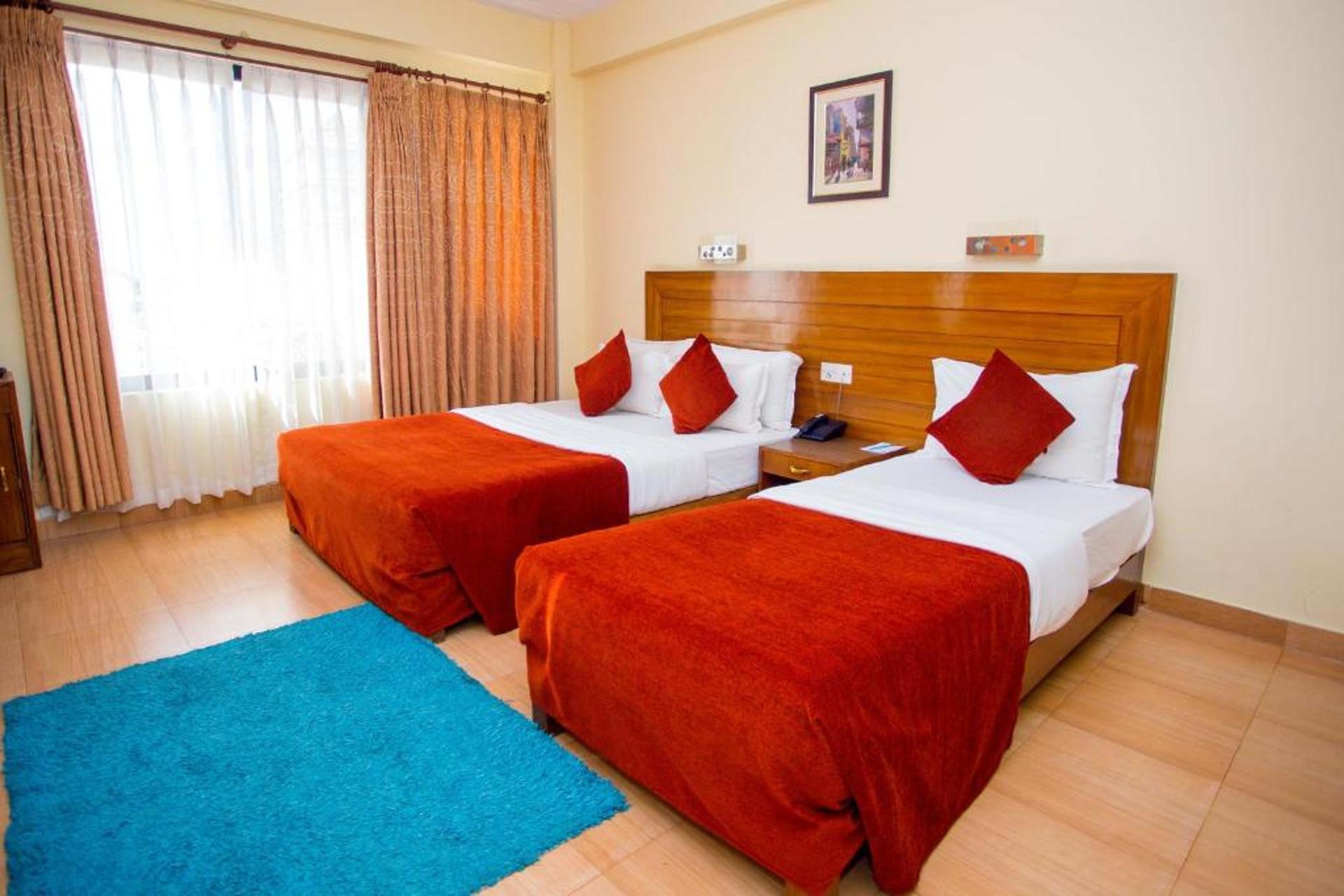 Deluxe Family Room