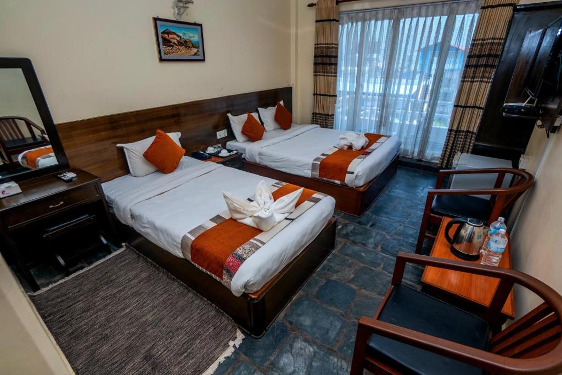 Deluxe Family Room