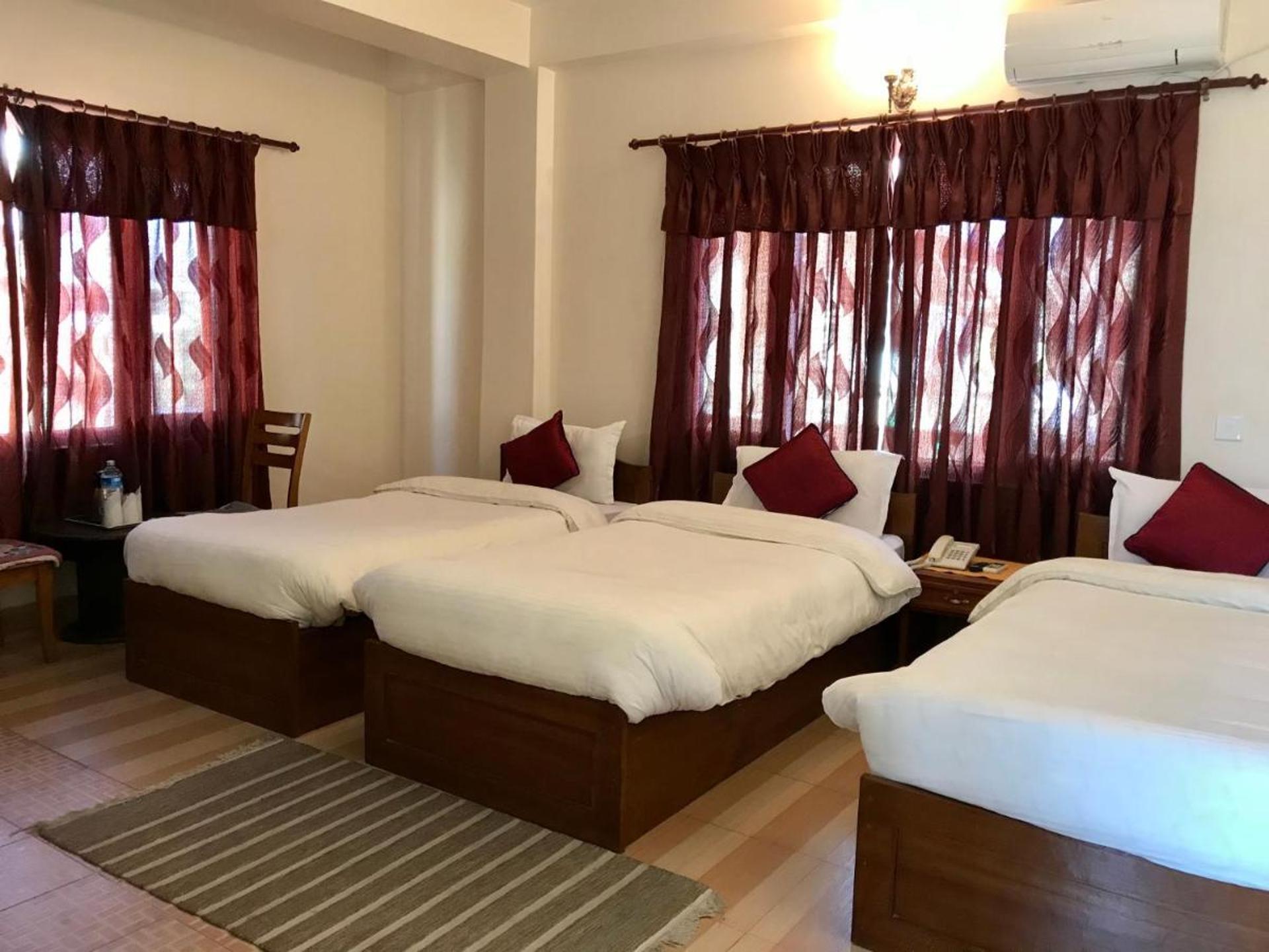 Deluxe Triple Room