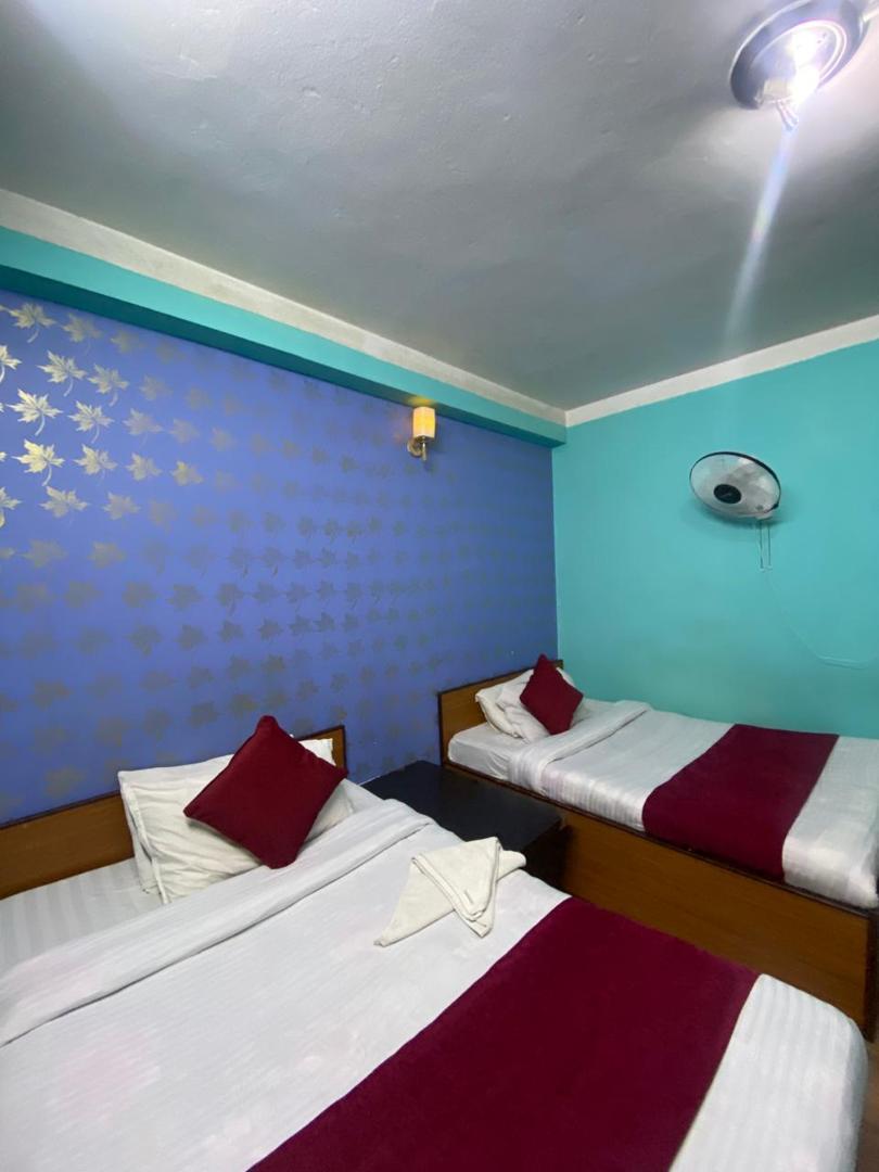 Deluxe Double Bed