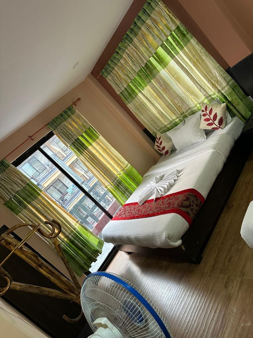 Deluxe Couple Room With Bathtub