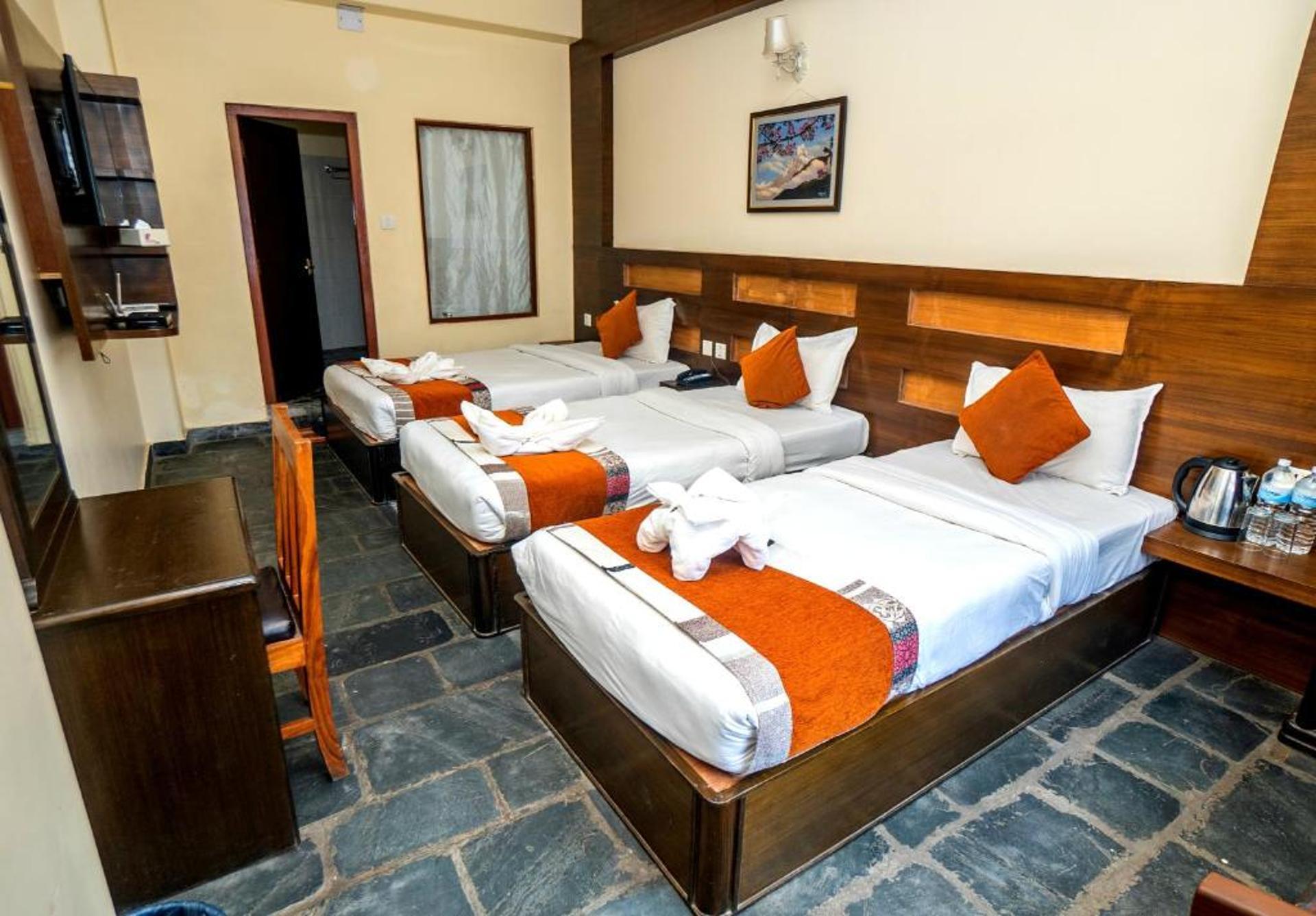 Deluxe Triple Room