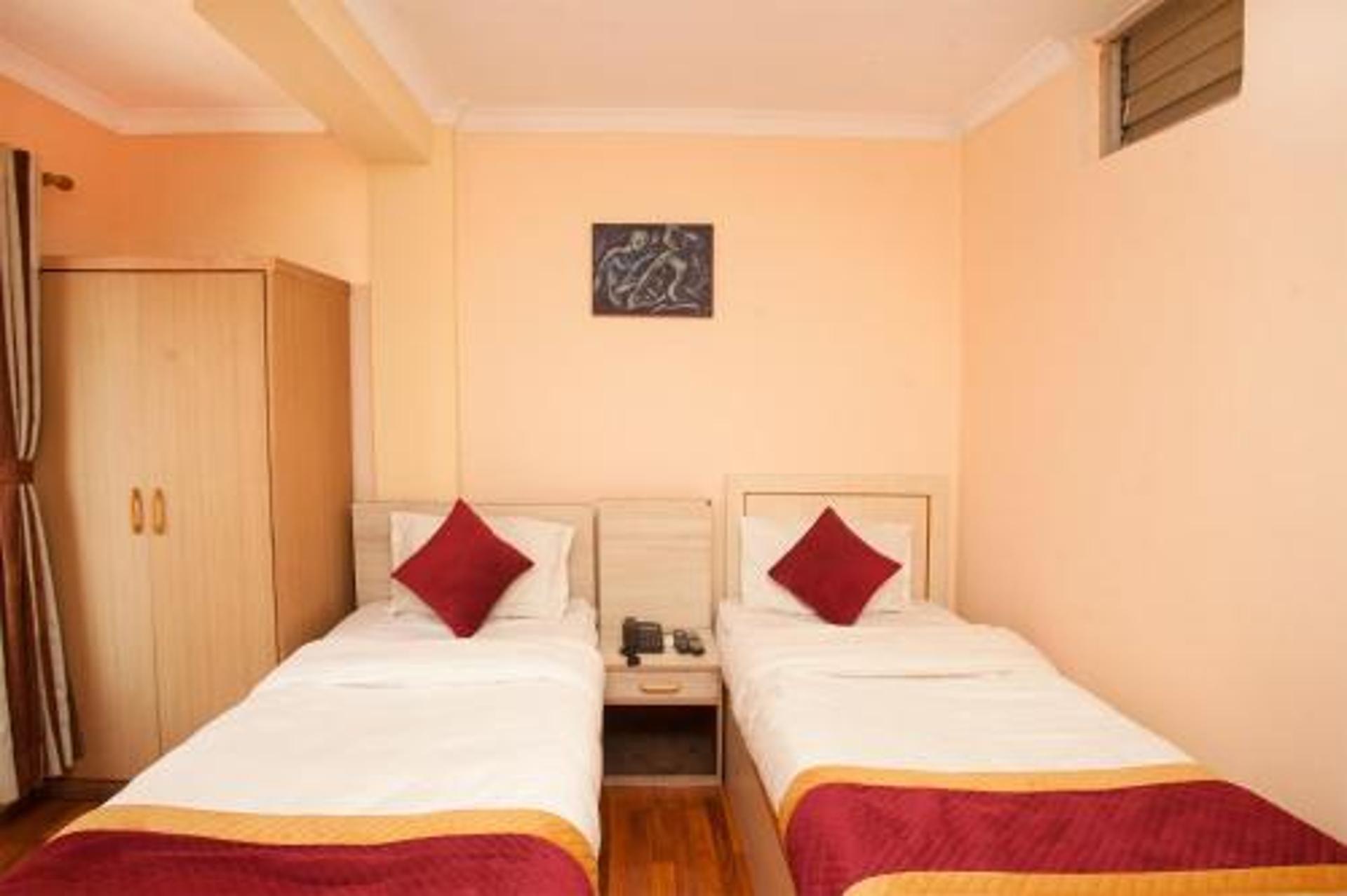 Twin Room
