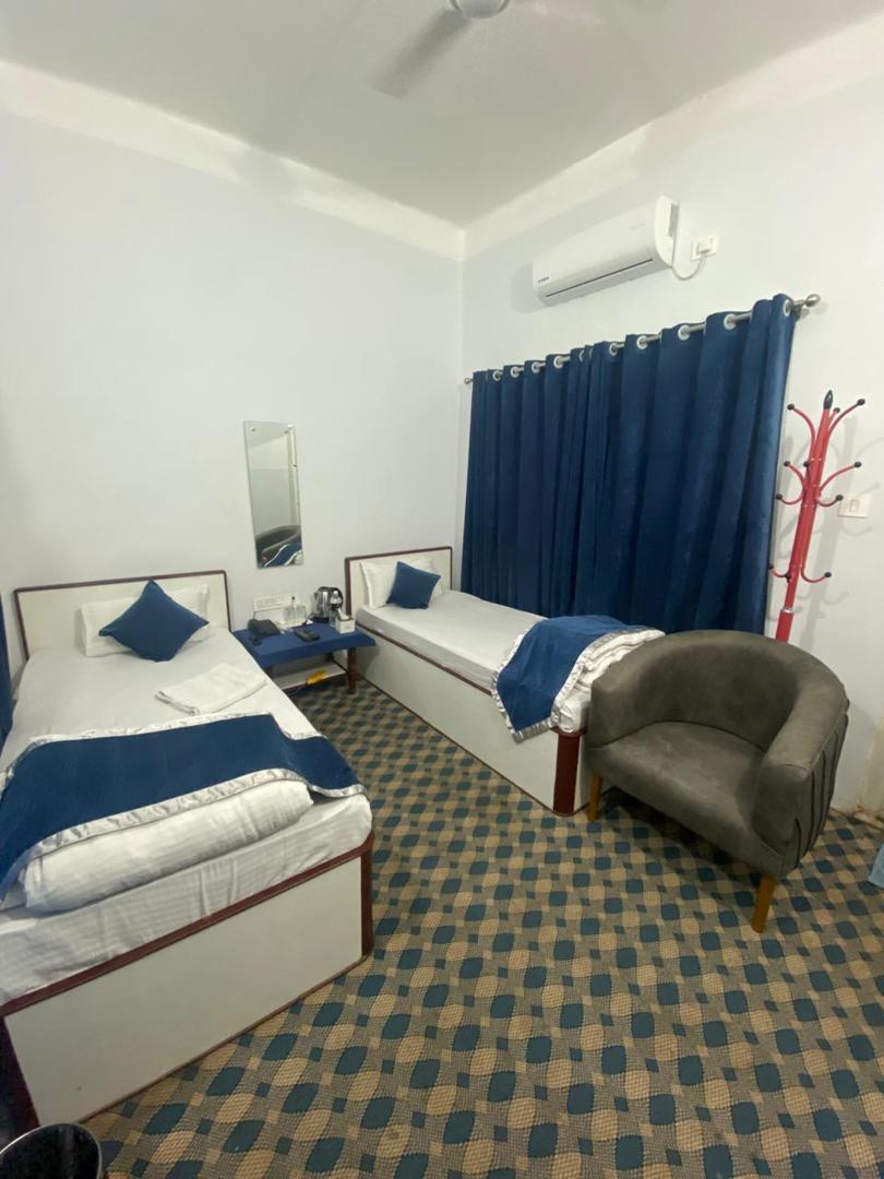 Twin Sharing Room