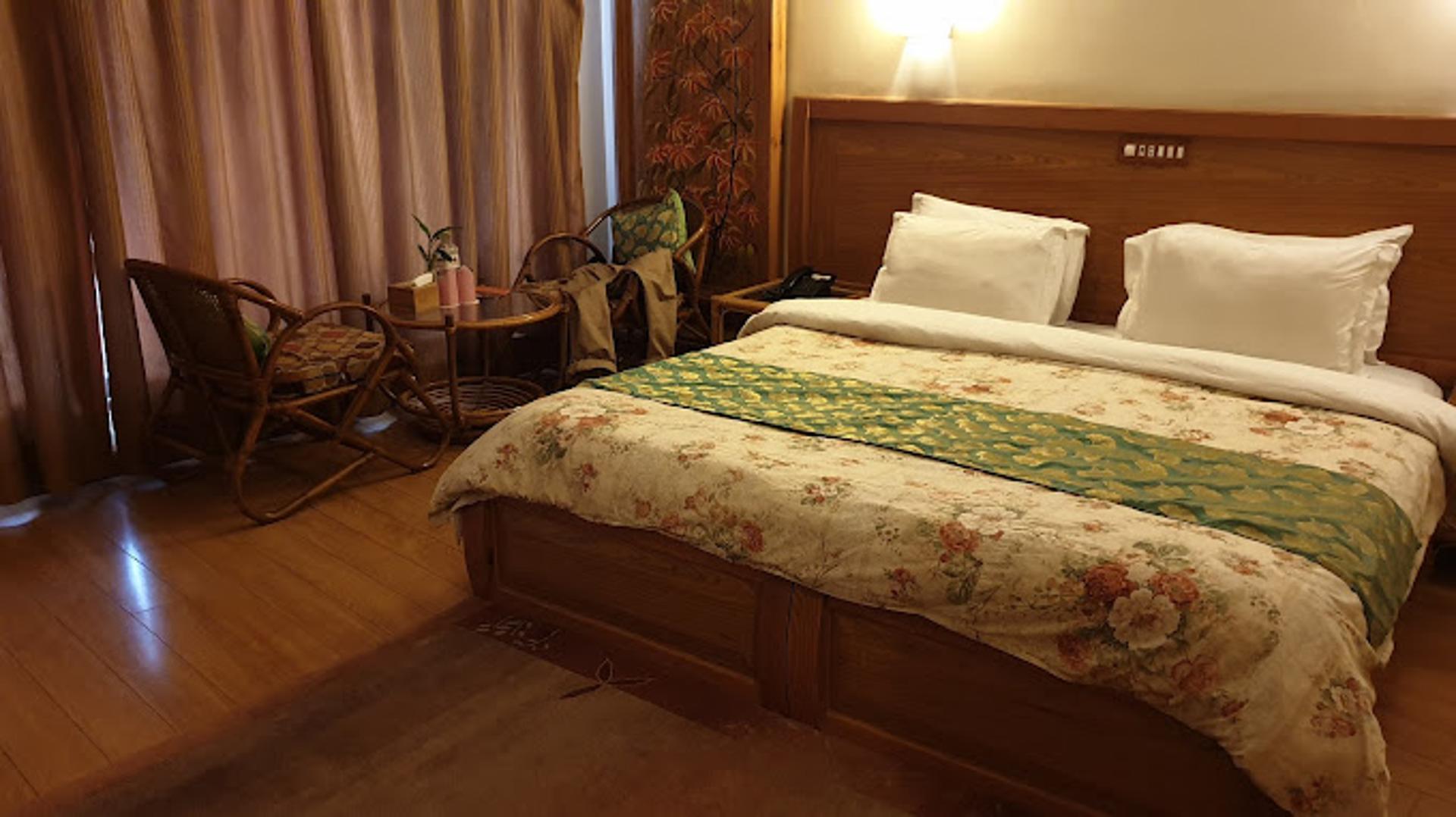 Suite Room