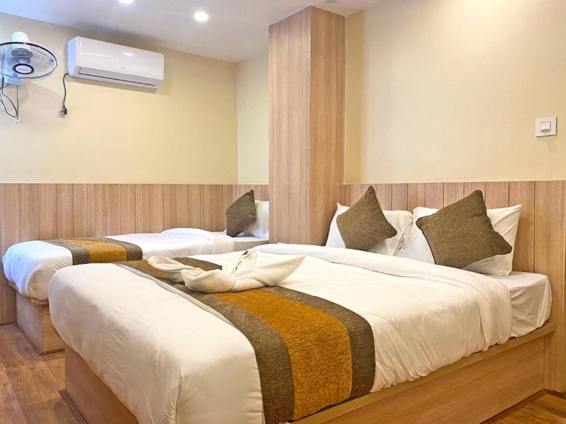 Deluxe Triple Room