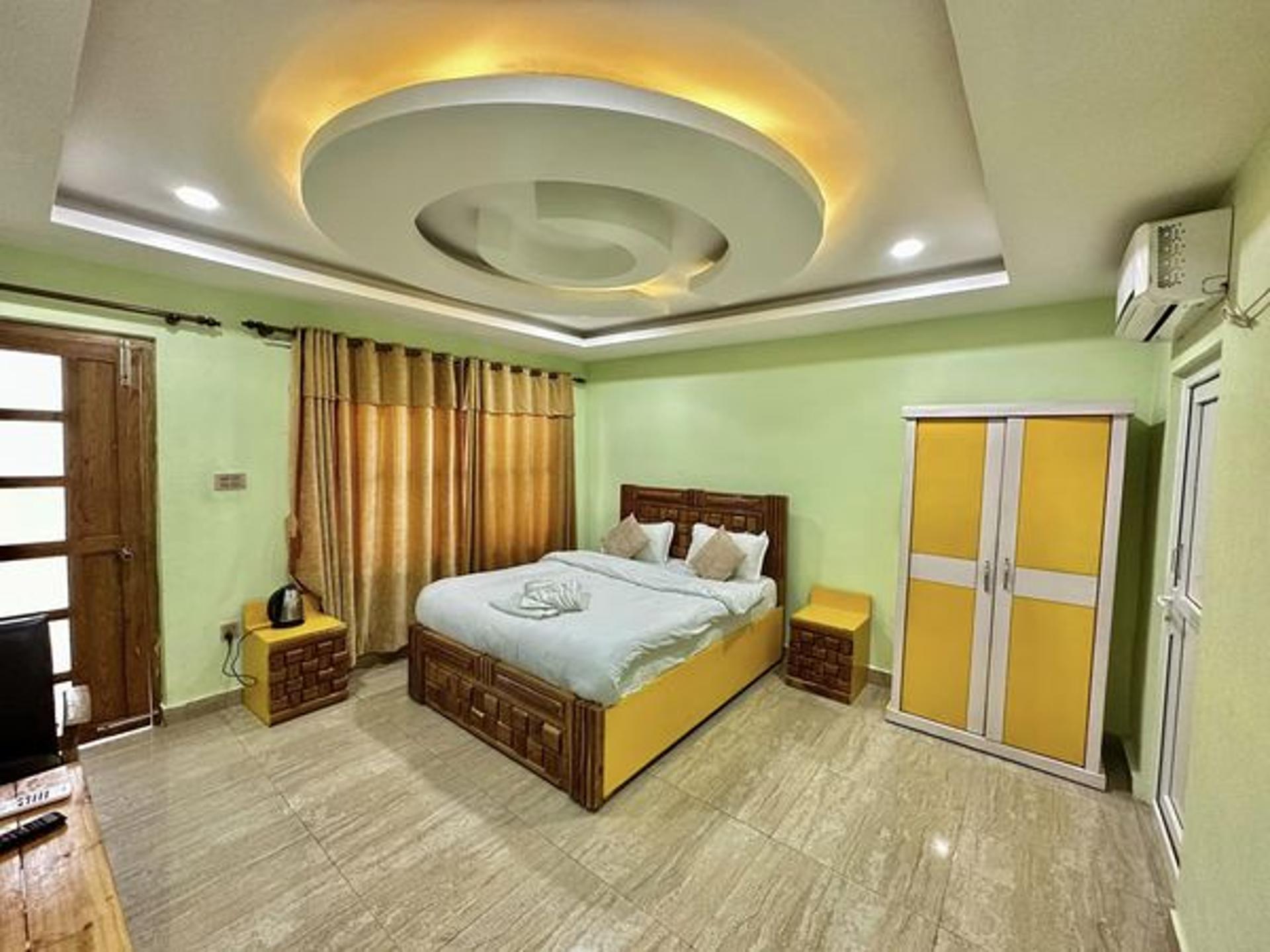 deluxe room
