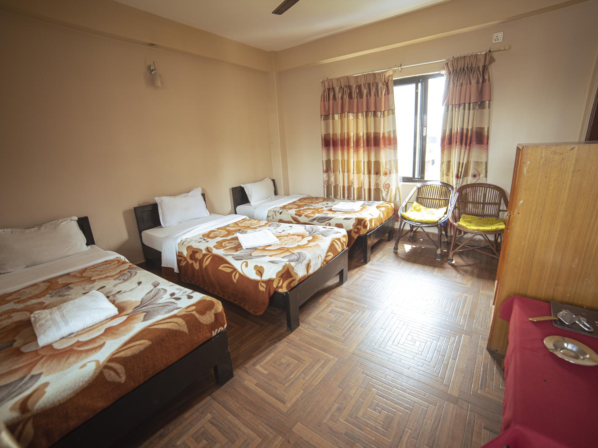 Quintuple Bed Room