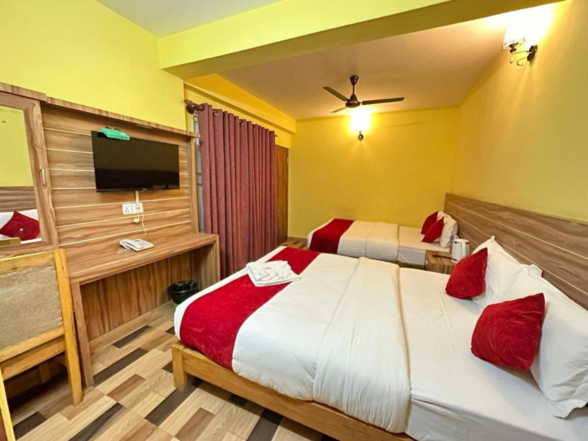 Double Twin Room