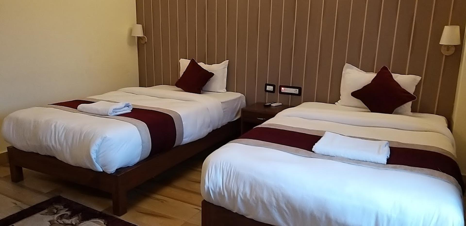 Deluxe Twin  Room