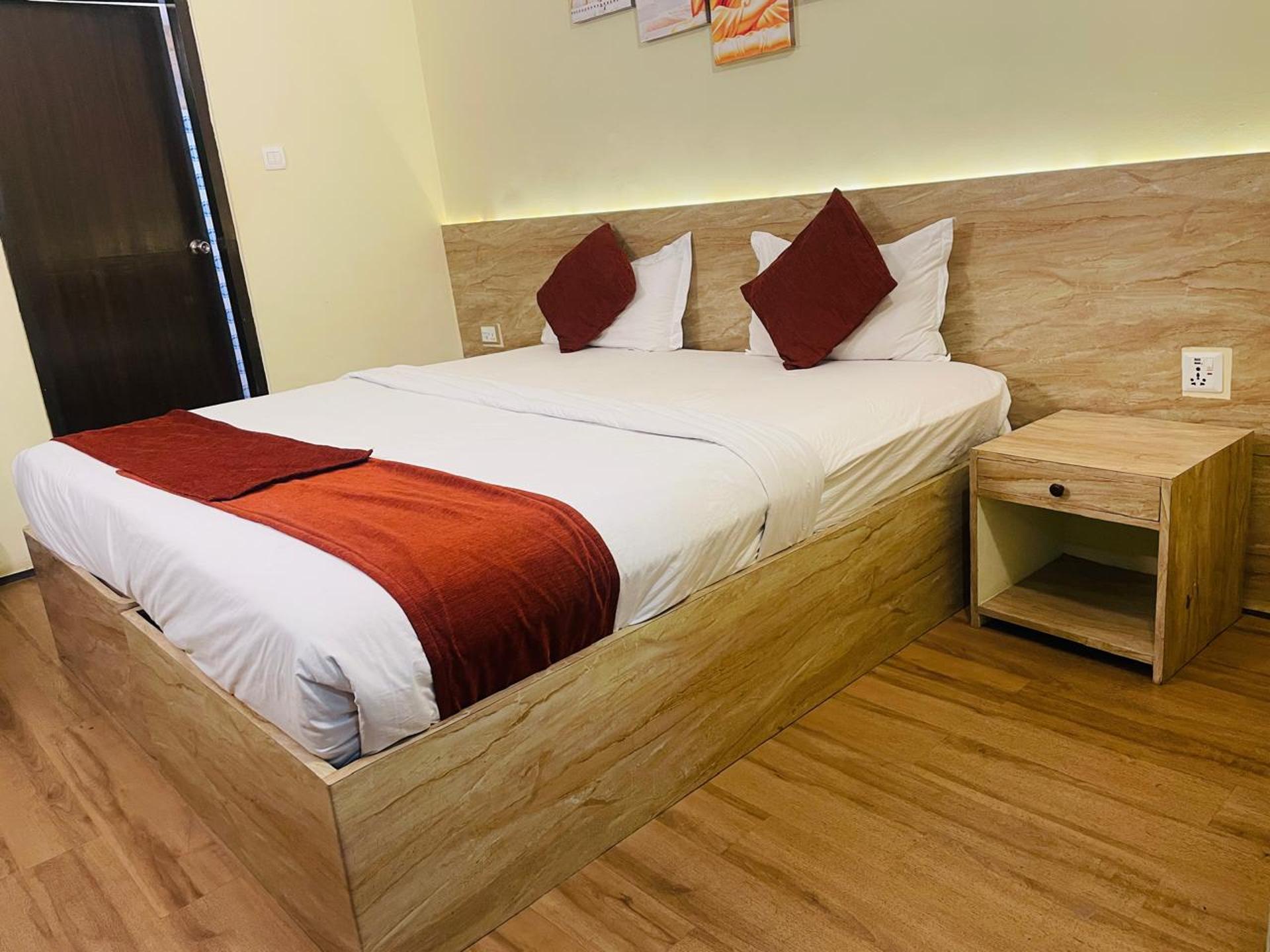 Standard Triple Bed