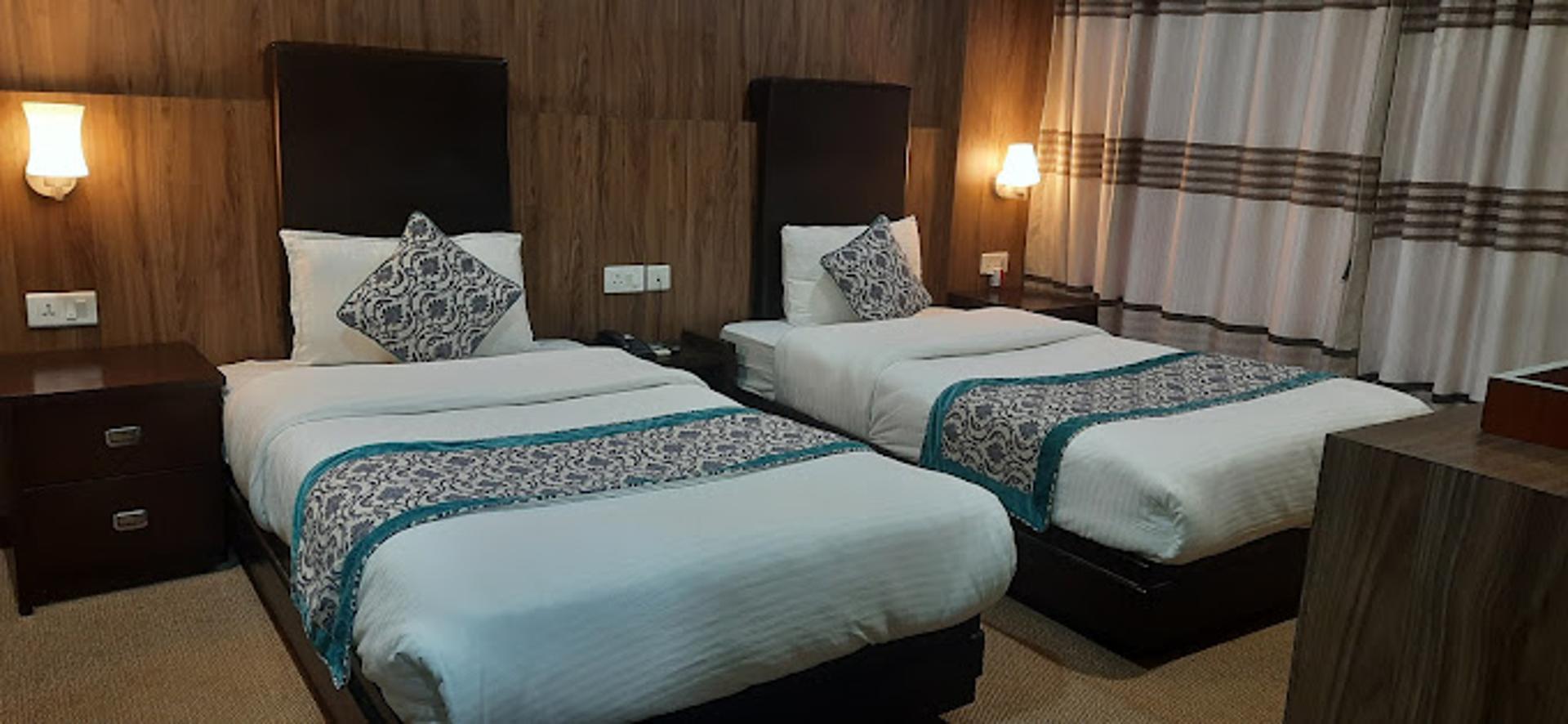 Standard Twin Room