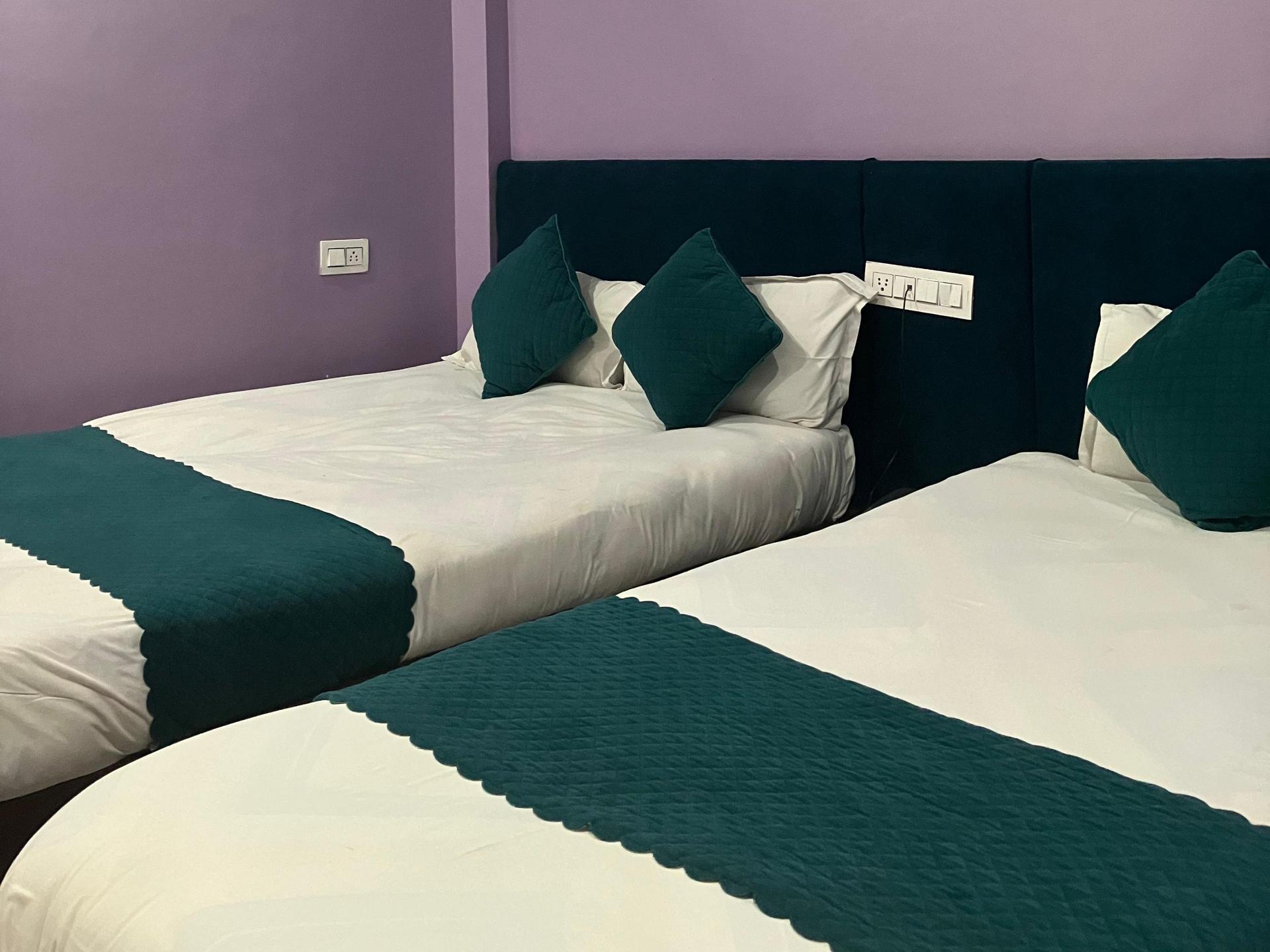 Master bed with additional single bed