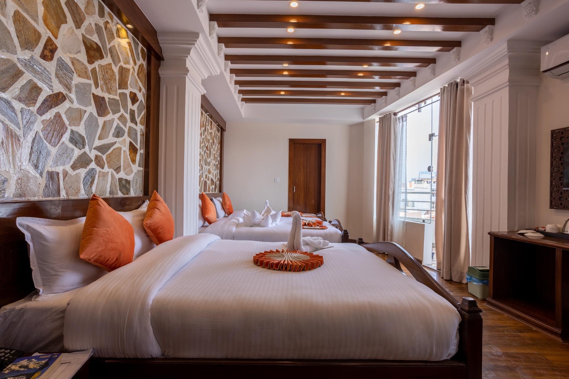 Deluxe Quadruple Room