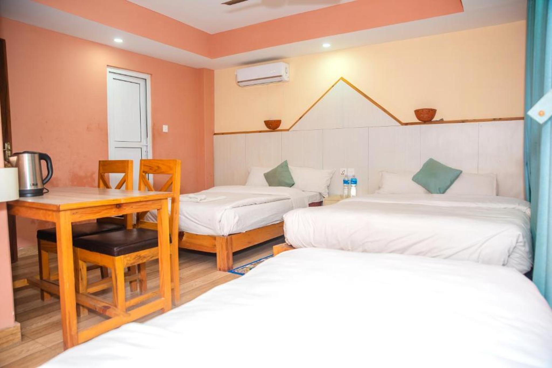 Deluxe Quintuple Room