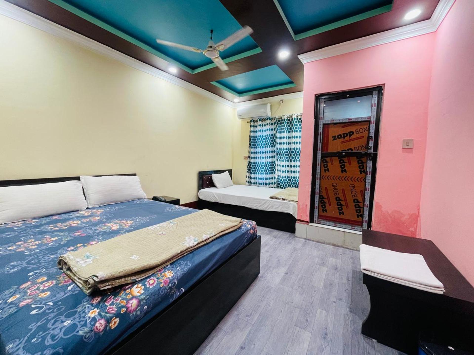 Deluxe Double Bed