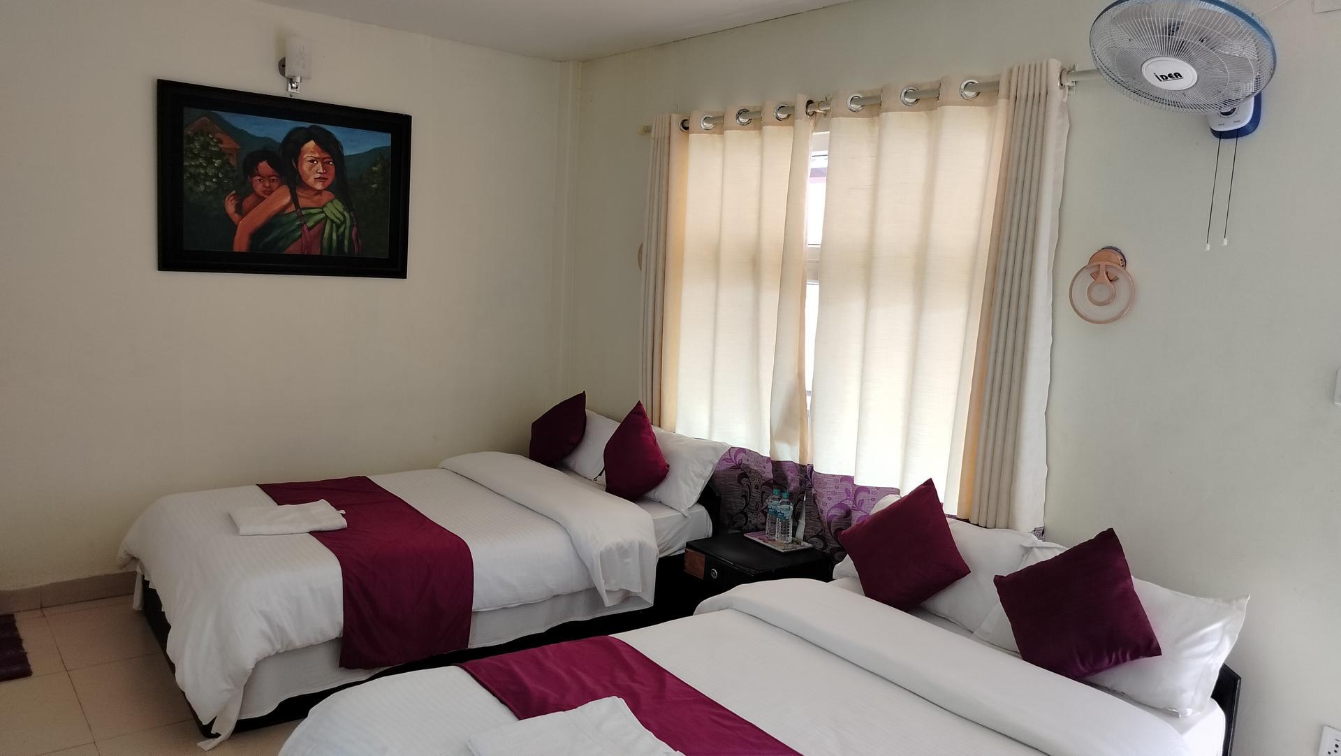 Deluxe Family Room