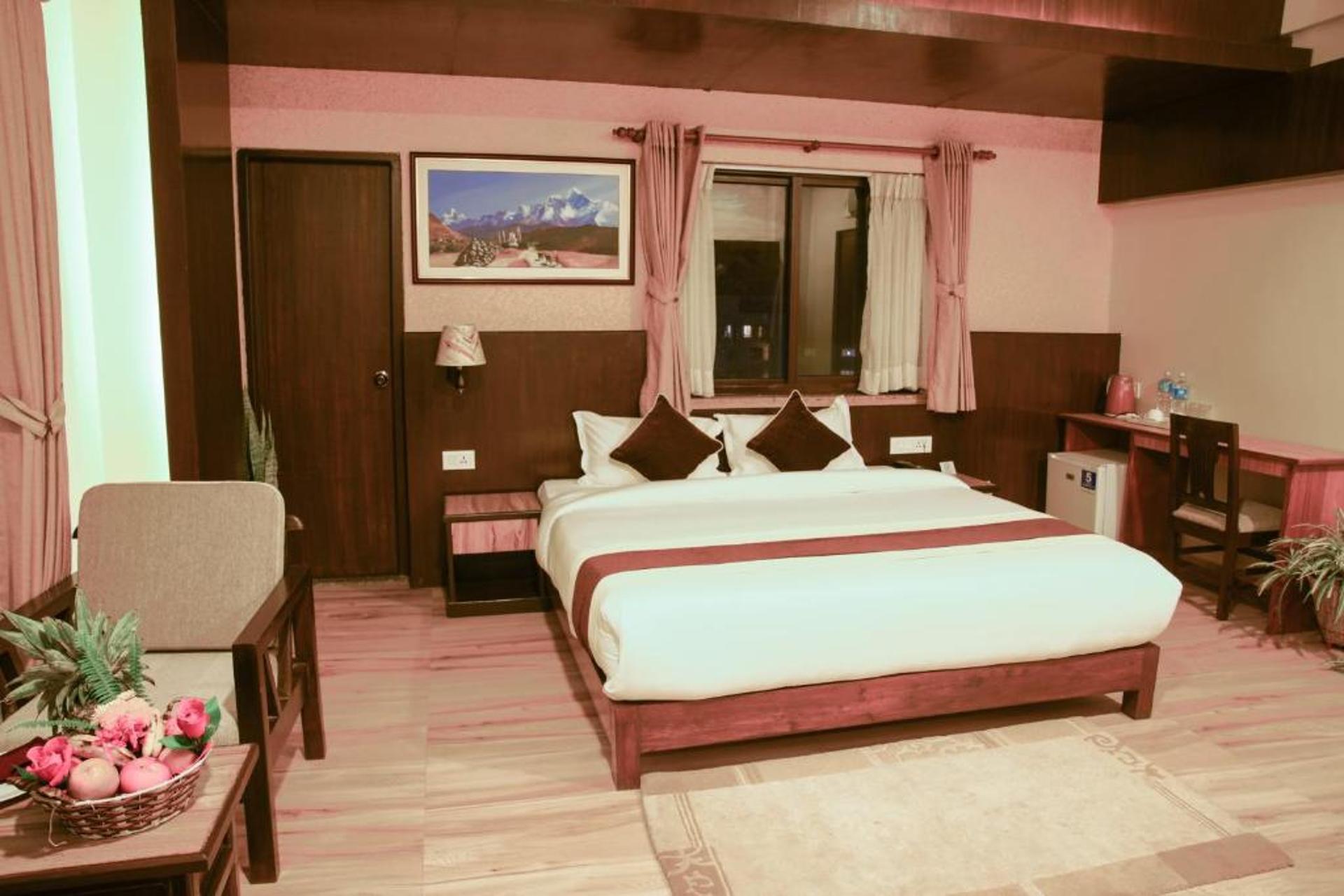 Deluxe Suite