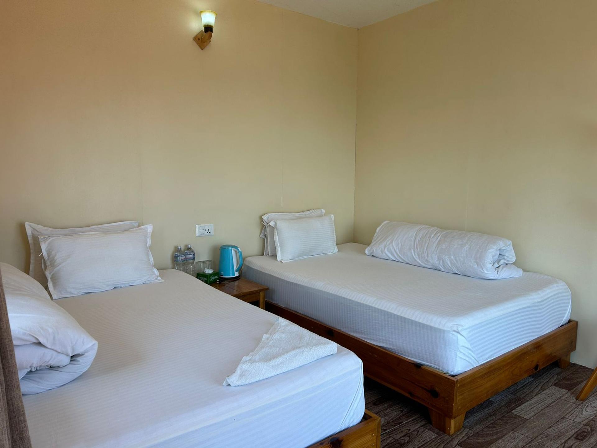 Classic Quadruple Cottage - Room